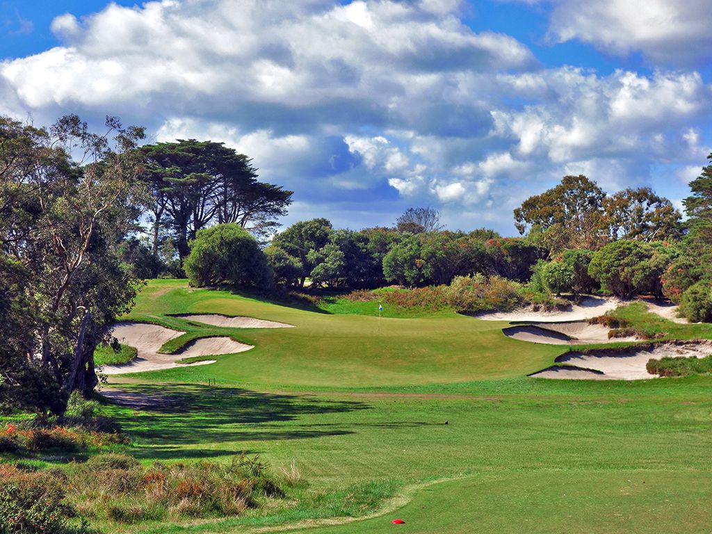 5th Hole at Royal Melbourne (West)